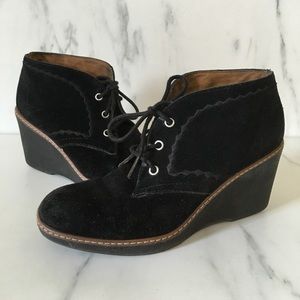 Naturalizer Black Suede Lace Up Platform Wedges